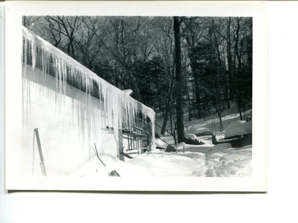 Shopduring1971WinterStorm